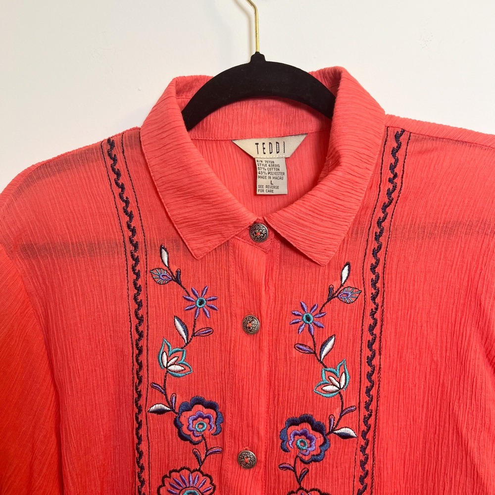 Teddi Embroidered Floral Button Down Gauzy 3/4 Sleeve Coral Top‎ Blouse - Picture 3 of 12